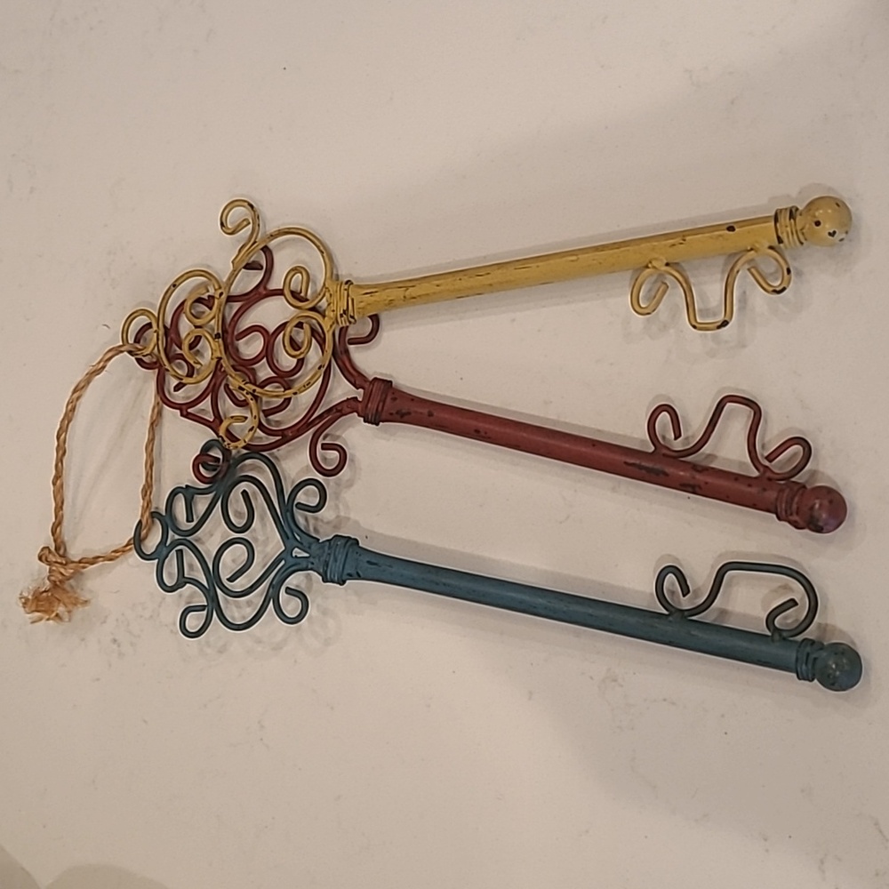 Metal Vintage Look Skeleton Keys